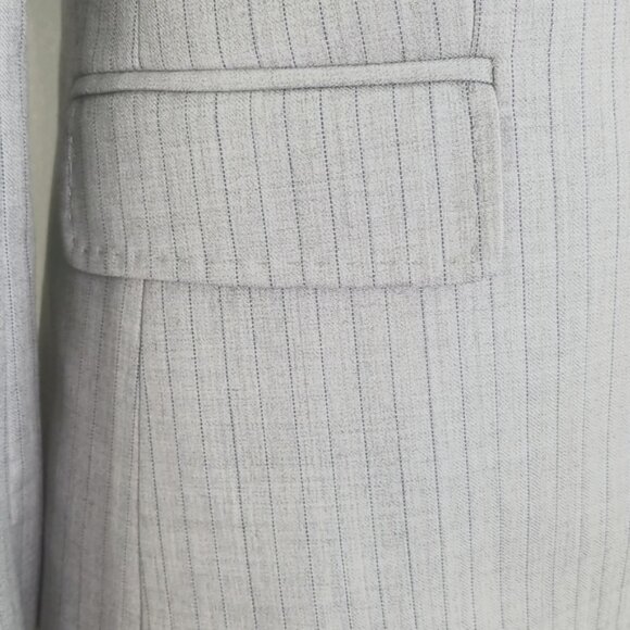*NWT* J. CREW Gray Wool Blazer w/Thin Blue Strips, size 2 - Picture 4 of 10
